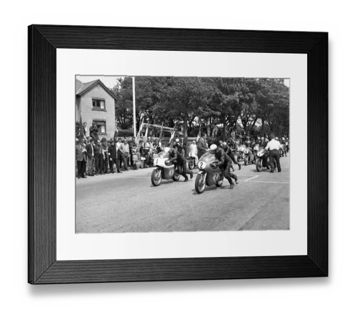 Framed Print : Ron Chandler (Matchless) and Malcolm Uphill (Norton) 1967 Senior TT Framed Print : Ron Chandler (Matchless) and Malcolm Uphill (Norton) 1967 Senior TT