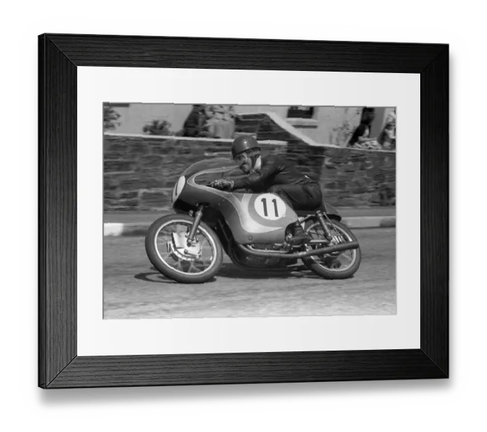 Framed Print : Francesco Villa (Ducati) 1959 Ultra Lightweight TT