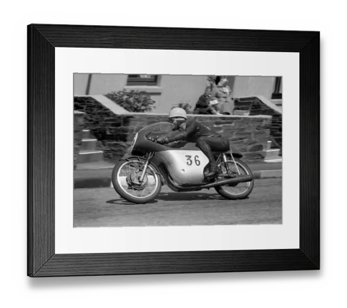 Framed Print : Carlo Ubbiali (MV) 1959 Ultra Lightweight TT Framed Print : Carlo Ubbiali (MV) 1959 Ultra Lightweight TT