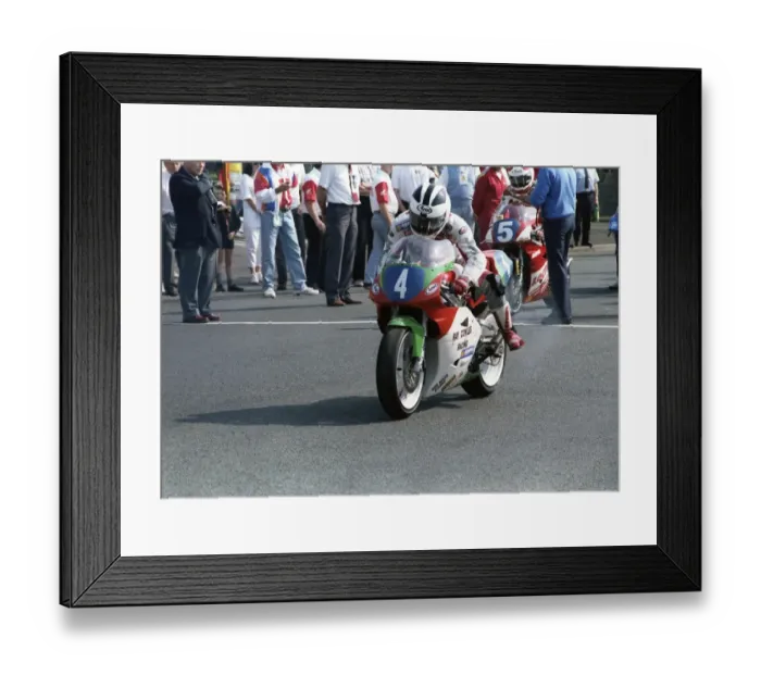 Framed Print : Robert Dunlop (Cowles Yamaha) 1992 Junior TT Framed Print : Robert Dunlop (Cowles Yamaha) 1992 Junior TT