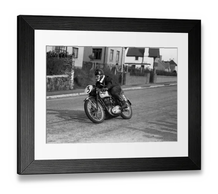 Framed Print : H E Vine (BSA) 1955 Senior Clubman TT Framed Print : H E Vine (BSA) 1955 Senior Clubman TT