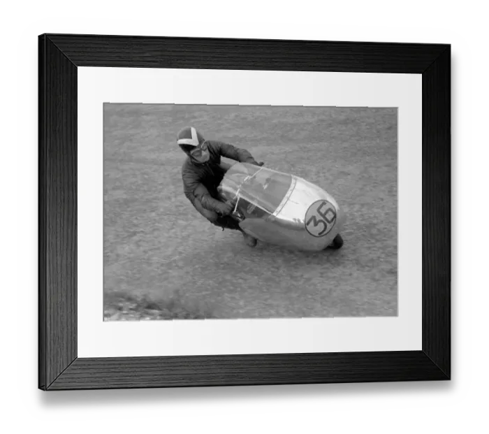 Framed Print : Arthur Wheeler (Guzzi) 1957 Lightweight TT Framed Print : Arthur Wheeler (Guzzi) 1957 Lightweight TT