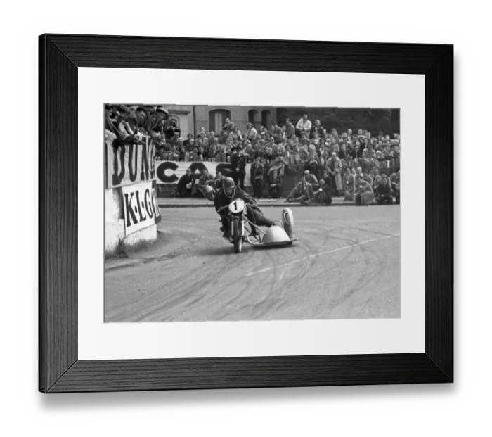 Framed Print : Jack Wijns & Jean Vervoot (Norton) 1954 Sidecar TT Framed Print : Jack Wijns & Jean Vervoot (Norton) 1954 Sidecar TT
