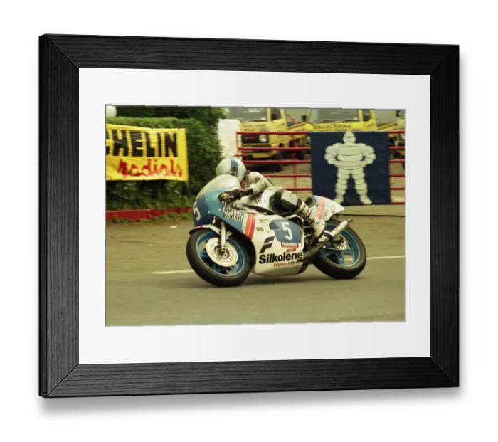 Framed Print : Steve Williams (Fowler Yamaha) 1987 Junior TT Framed Print : Steve Williams (Fowler Yamaha) 1987 Junior TT
