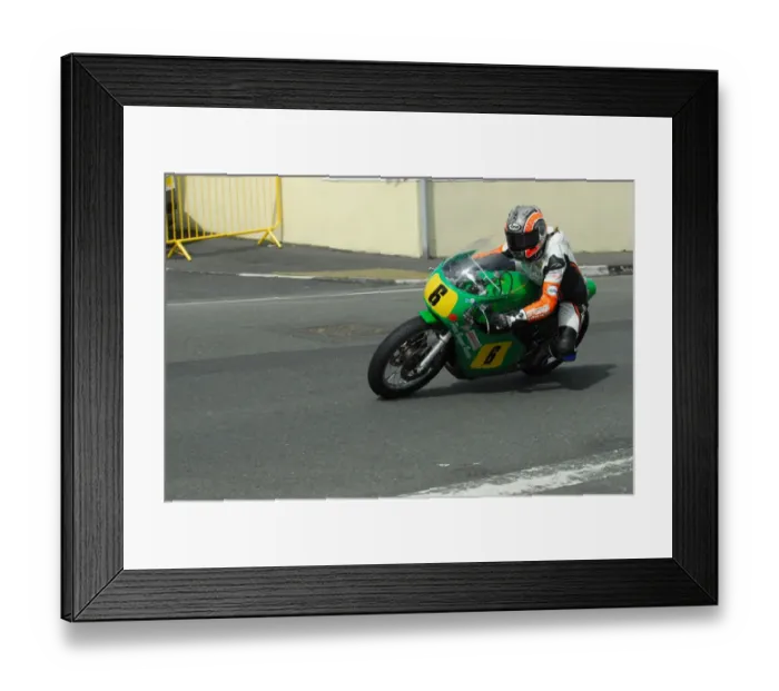 Framed Print : Maria Costello (Paton) 2016 Senior Classic TT Framed Print : Maria Costello (Paton) 2016 Senior Classic TT