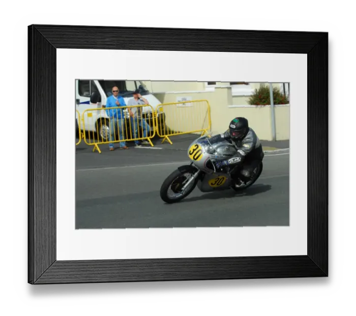 Framed Print : Wattie Brown (Norton) 2016 Senior Classic TT