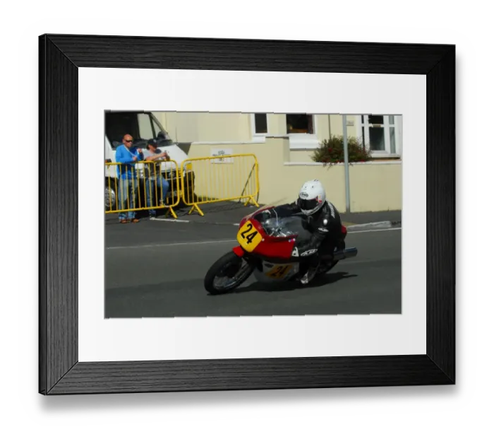 Framed Print : Mark Herbertson (Matchless) 2016 Senior Classic TT Framed Print : Mark Herbertson (Matchless) 2016 Senior Classic TT