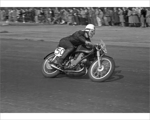 Bob McIntyre (AJS Porcupine) 1954 Silverstone Saturday