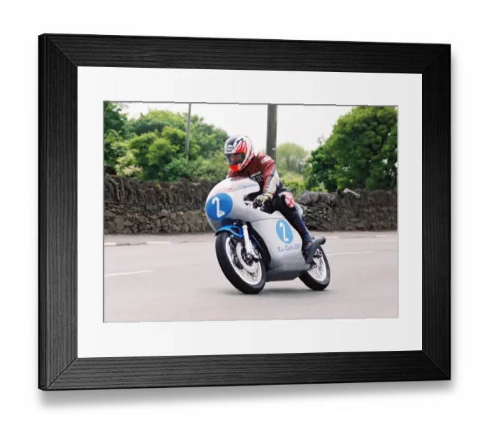 Framed Print : Steve Elliott (Rutter) 2004 Pre TT Classic Framed Print : Steve Elliott (Rutter) 2004 Pre TT Classic