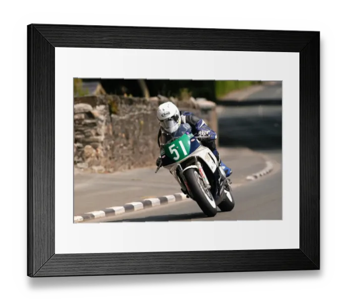 Framed Print : Robert J Price (Yamaha) 2004 Lightweight 400 TT Framed Print : Robert J Price (Yamaha) 2004 Lightweight 400 TT