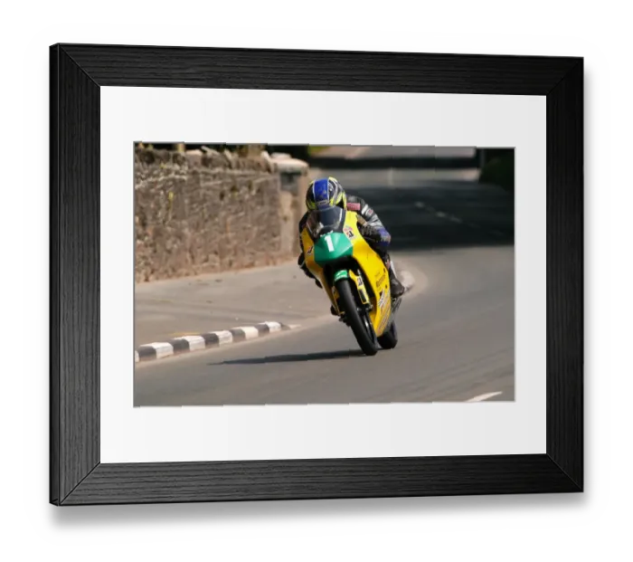 Framed Print : Chris Palmer (Honda) 2004 Ultra Lightweight TT