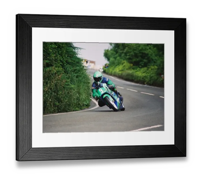 Framed Print : Norman Kneen (Mannin Honda) 2004 Ultra Lightweight TT Framed Print : Norman Kneen (Mannin Honda) 2004 Ultra Lightweight TT