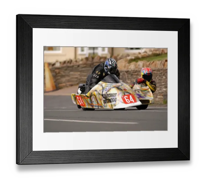 Framed Print : Errol Craven & Steve Knowles (Ireson Honda) 2004 Sidecar TT Framed Print : Errol Craven & Steve Knowles (Ireson Honda) 2004 Sidecar TT