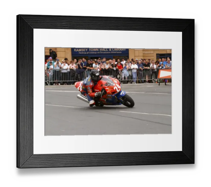 Framed Print : Guy Martin (Suzuki) 2004 Production 1000 TT Framed Print : Guy Martin (Suzuki) 2004 Production 1000 TT