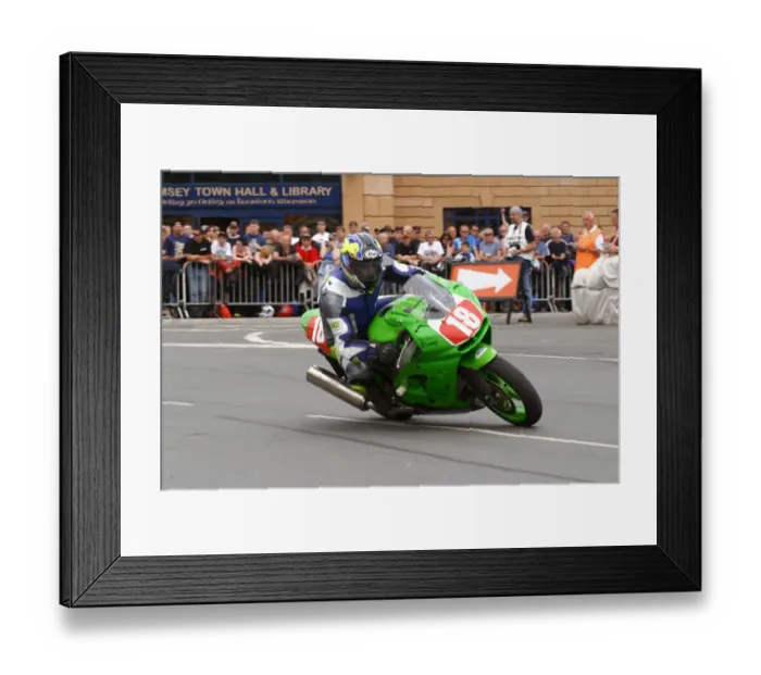 Framed Print : Paul Duckett (Kawasaki) 2004 Production 1000 TT Framed Print : Paul Duckett (Kawasaki) 2004 Production 1000 TT