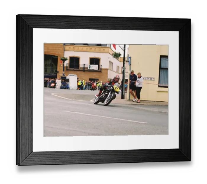 Framed Print : David Parry (Norton) 2004 Classic Parade Lap Framed Print : David Parry (Norton) 2004 Classic Parade Lap