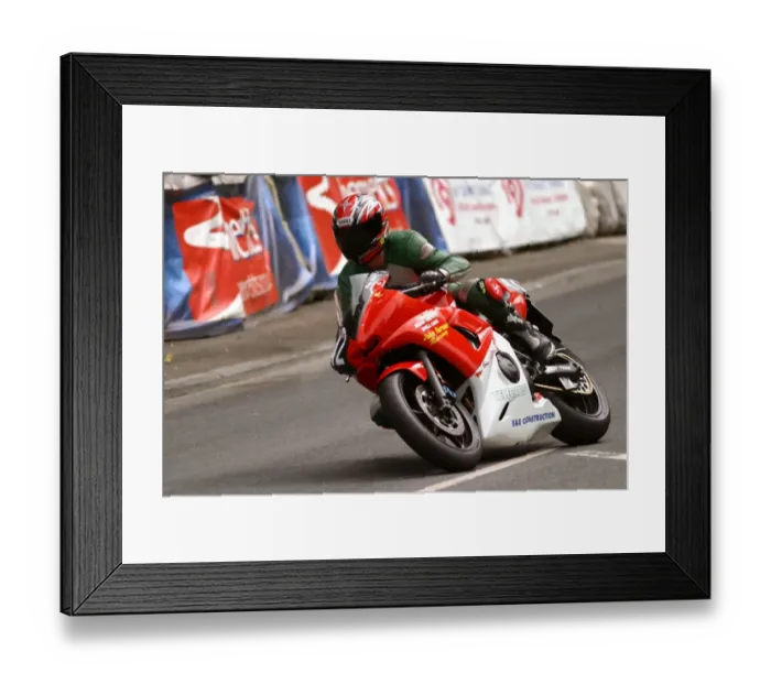 Framed Print : Barry Wood (Yamaha) 2004 Production 600 TT Framed Print : Barry Wood (Yamaha) 2004 Production 600 TT