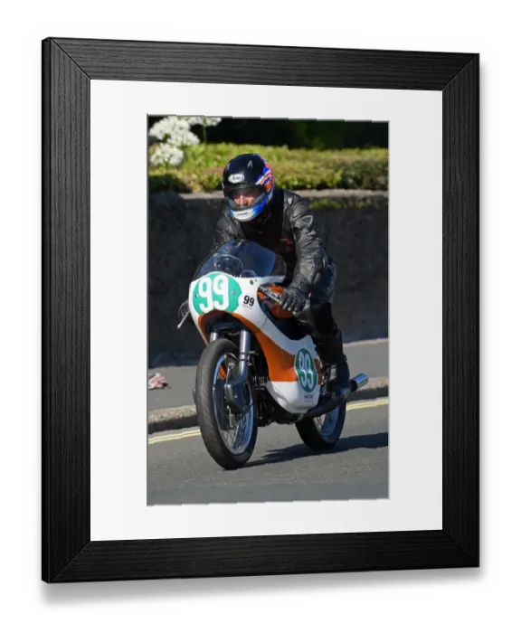 Framed Print : Robert Taylor (Ariel) 2016 Classic TT Lap Framed Print : Robert Taylor (Ariel) 2016 Classic TT Lap