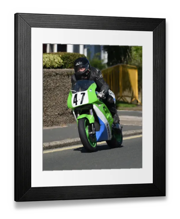 Framed Print : Neal Champion (Kawasaki) 2016 Superbike Classic TT Framed Print : Neal Champion (Kawasaki) 2016 Superbike Classic TT
