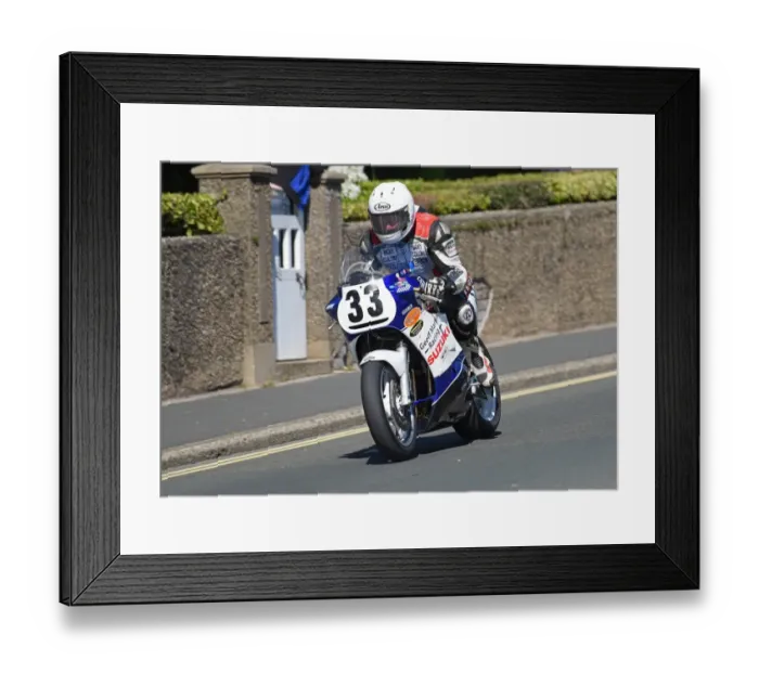 Framed Print : Dennis Booth (Suzuki) 2016 Superbike Classic TT
