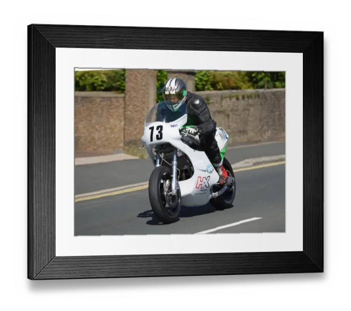 Framed Print : Bob Farrington (Suzuki) 2016 Superbike Classic TT Framed Print : Bob Farrington (Suzuki) 2016 Superbike Classic TT
