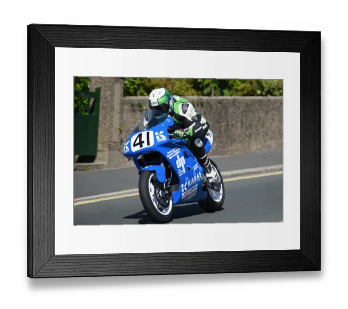Framed Print : Alexander Pickett (Kawasaki) 2016 Superbike Classic TT Framed Print : Alexander Pickett (Kawasaki) 2016 Superbike Classic TT