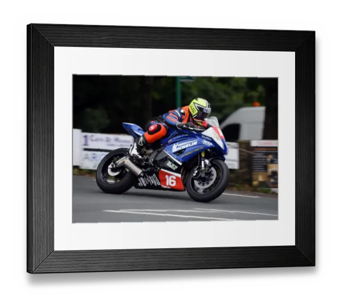 Framed Print : Wayne Humble (Yamaha) 2016 Class A Newcomers Manx Grand Prix Framed Print : Wayne Humble (Yamaha) 2016 Class A Newcomers Manx Grand Prix