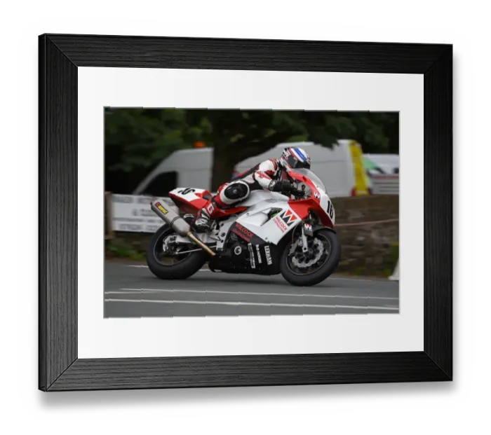 Framed Print : Dan Stewart (Kawasaki) 2016 Superbike Classic TT Framed Print : Dan Stewart (Kawasaki) 2016 Superbike Classic TT