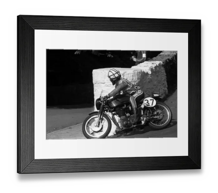 Framed Print : Nick Payton (Velocette) 1984 Senior Classic Manx Grand Prix Framed Print : Nick Payton (Velocette) 1984 Senior Classic Manx Grand Prix