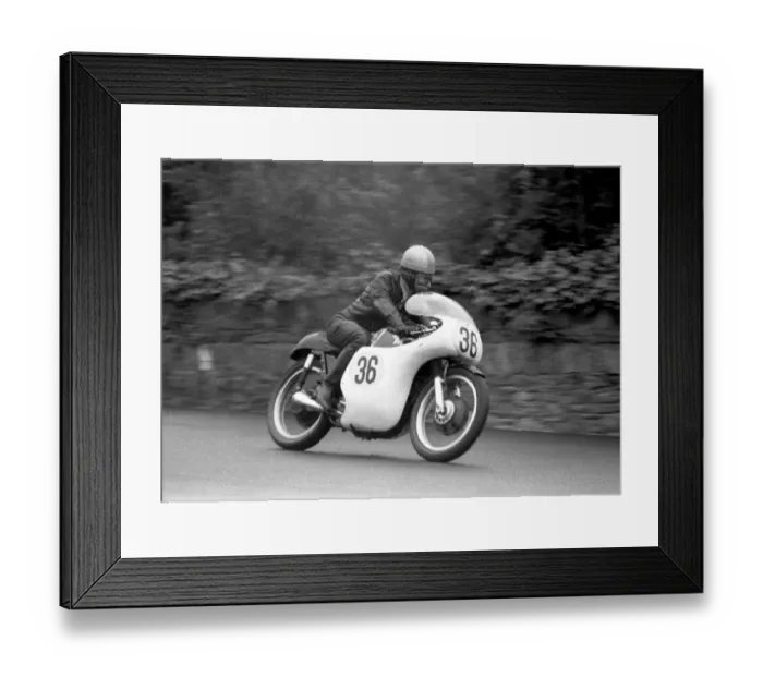 Framed Print : Dave Patrick (Matchless) 1962 Senior Manx Grand Prix Framed Print : Dave Patrick (Matchless) 1962 Senior Manx Grand Prix