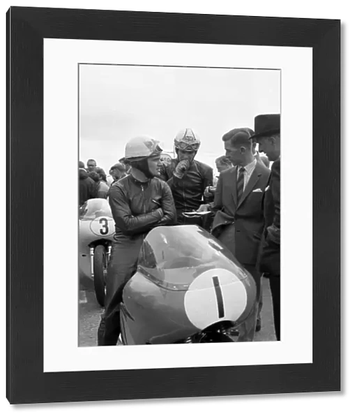 Bob McIntyre and Mike Hailwood 1961 Senior TT