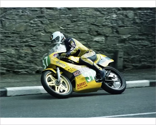 Sean Collister (Yamaha) 1983 Lightweight Manx Grand Prix