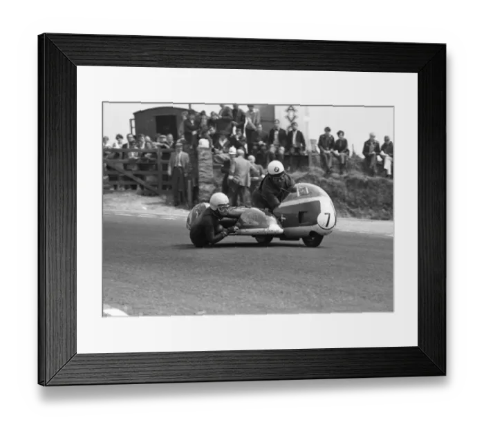 Framed Print : Arsenius Butscher & Aga Neumann (BMW) 1967 Sidecar TT Framed Print : Arsenius Butscher & Aga Neumann (BMW) 1967 Sidecar TT