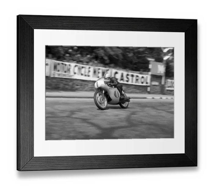Framed Print : Derek Minter (Honda) 1962 Lightweight TT Framed Print : Derek Minter (Honda) 1962 Lightweight TT