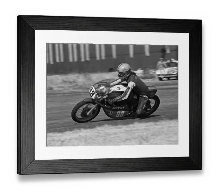 Framed Print : Joey Dunlop (Yamsel) 1976 Jurby Airfield Framed Print : Joey Dunlop (Yamsel) 1976 Jurby Airfield