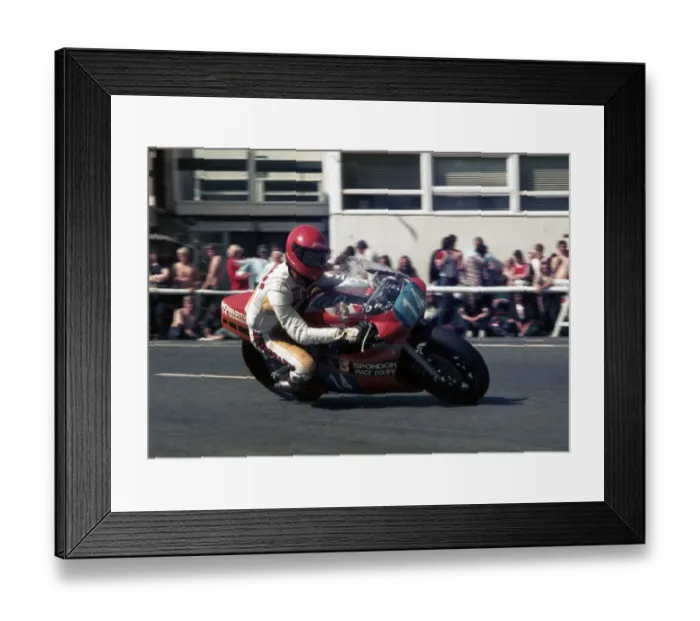 Framed Print : Graeme McGregor (Yamaha) 1984 Formula Two TT Framed Print : Graeme McGregor (Yamaha) 1984 Formula Two TT
