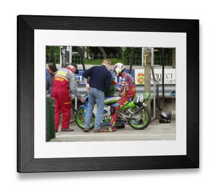 Framed Print : Paul Day (Honda) 1995 Ultra Lightweight TT Framed Print : Paul Day (Honda) 1995 Ultra Lightweight TT