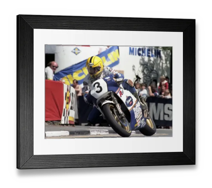 Framed Print : Joey Dunlop (Honda) 1985 Formula One TT Framed Print : Joey Dunlop (Honda) 1985 Formula One TT