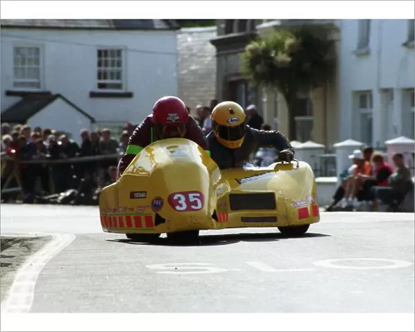 Howard Langham & Norman Elcock (Langyam) 1998 Sidecar TT