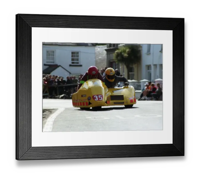 Framed Print : Howard Langham & Norman Elcock (Langyam) 1998 Sidecar TT Framed Print : Howard Langham & Norman Elcock (Langyam) 1998 Sidecar TT