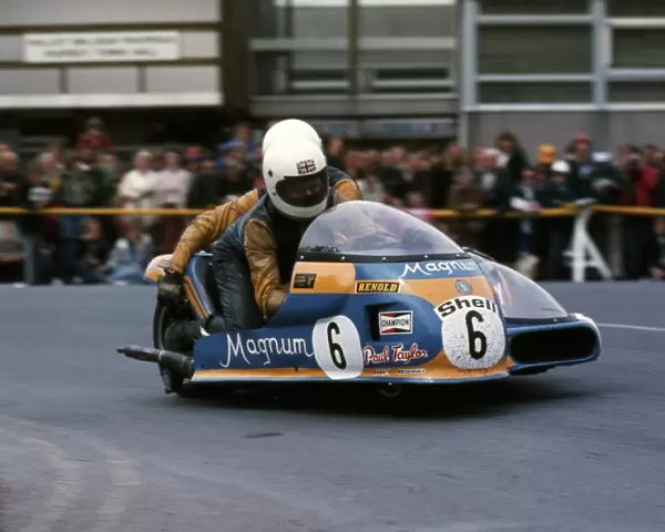 Graham Milton & John Brushwood (British Magnum) 1979 Sidecar TT