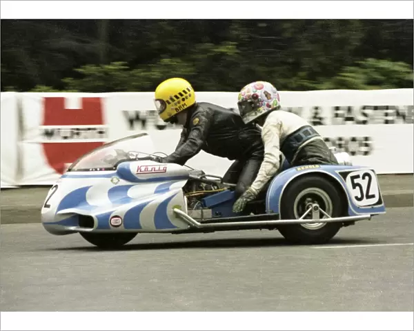 Barrie Moran & Ron Hardy (MB Konig) 1979 Sidecar TT