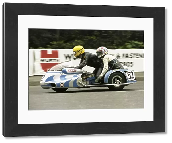 Barrie Moran & Ron Hardy (MB Konig) 1979 Sidecar TT