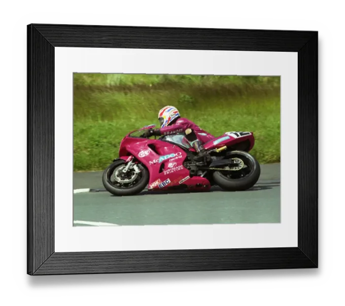 Framed Print : Bob Jackson (McAdoo Kawasaki) 1995 Senior TT Framed Print : Bob Jackson (McAdoo Kawasaki) 1995 Senior TT