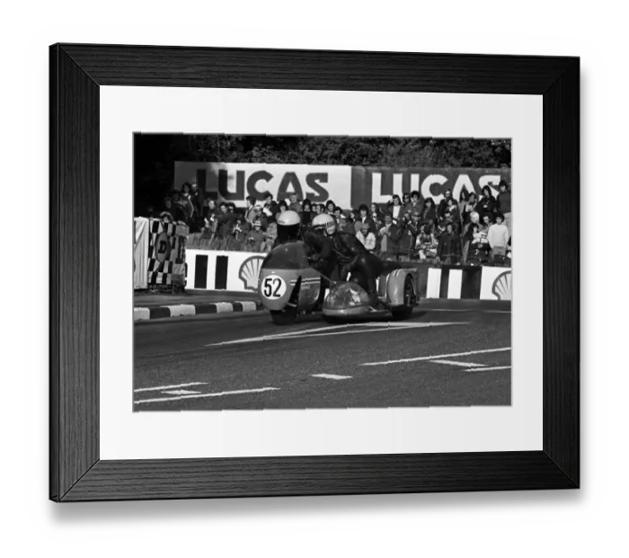 Framed Print : Barrie Moran & Ken Moran (Moran Norton) 1973 750 Sidecar TT Framed Print : Barrie Moran & Ken Moran (Moran Norton) 1973 750 Sidecar TT