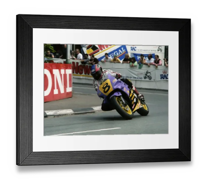 Framed Print : Steve Ward (Honda) 1992 Supersport 600 TT Framed Print : Steve Ward (Honda) 1992 Supersport 600 TT