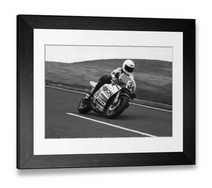 Framed Print : Johnny Rea (Suzuki) 1986 Senior TT