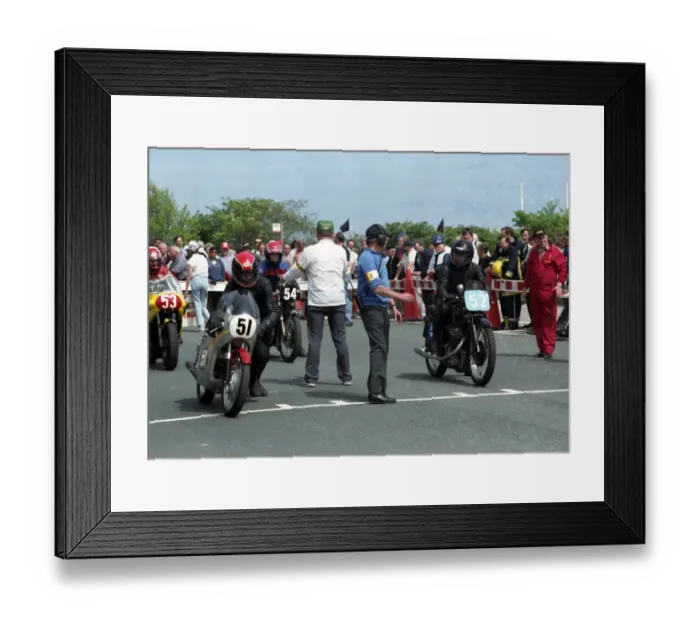 Framed Print : Bernard Guerin (Velocette, 52) and Ron Pladdys (Honda) 1993 Classic Lap