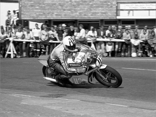 Alan Atkins (Yamaha) 1981 Junior Manx Grand Prix