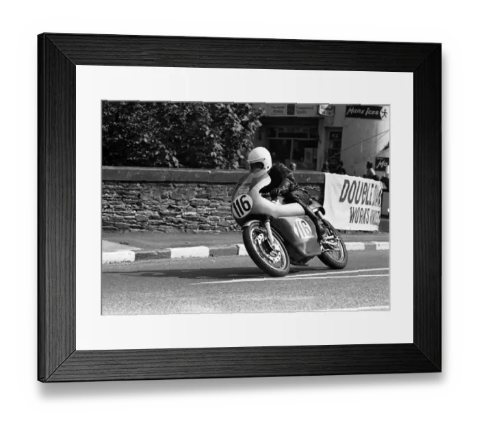 Framed Print : Alex Ayers (Matchless) 1973 Senior Manx Grand Prix Framed Print : Alex Ayers (Matchless) 1973 Senior Manx Grand Prix
